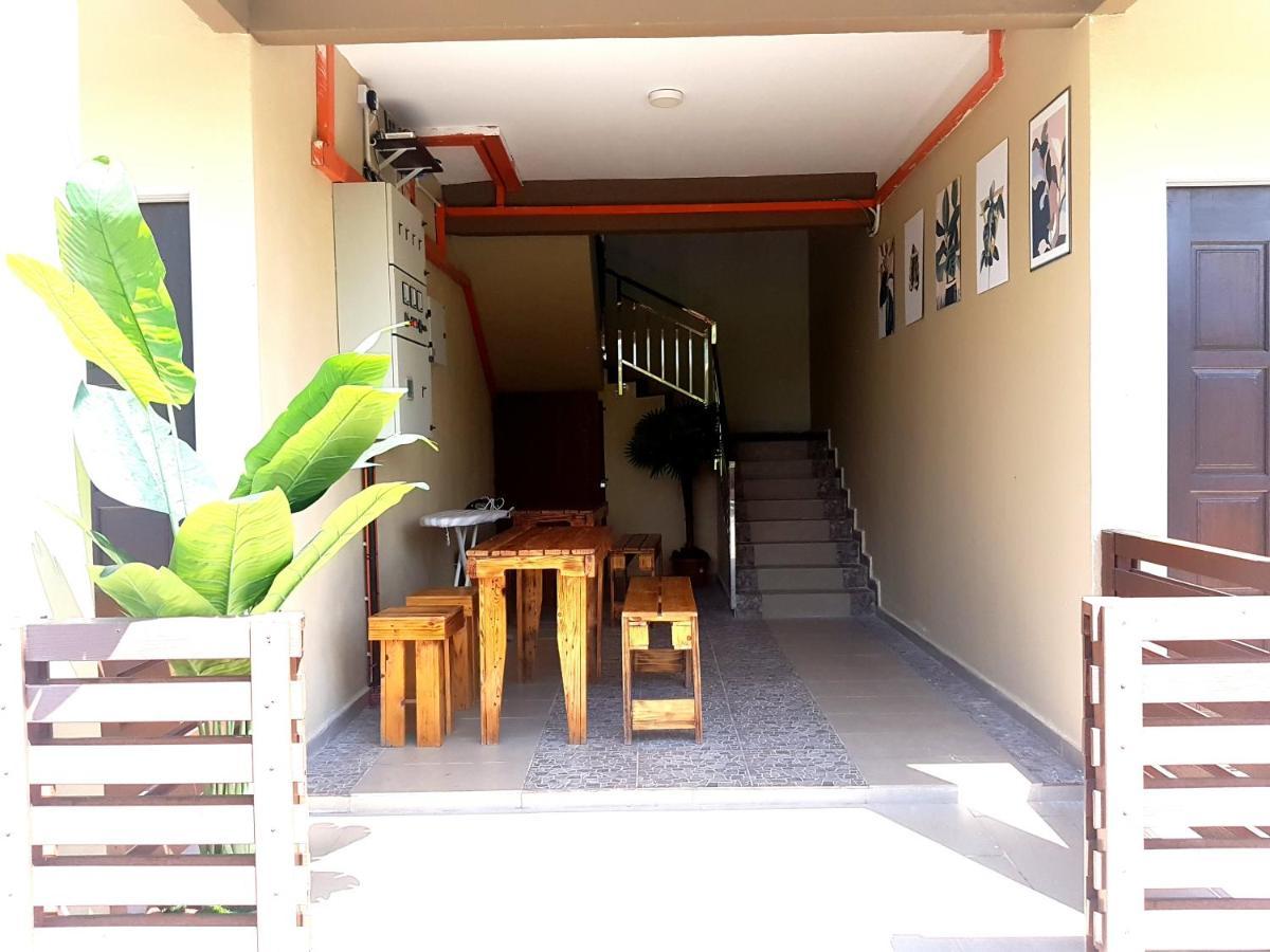 Dvilla Guesthouse Langkawi Exterior photo